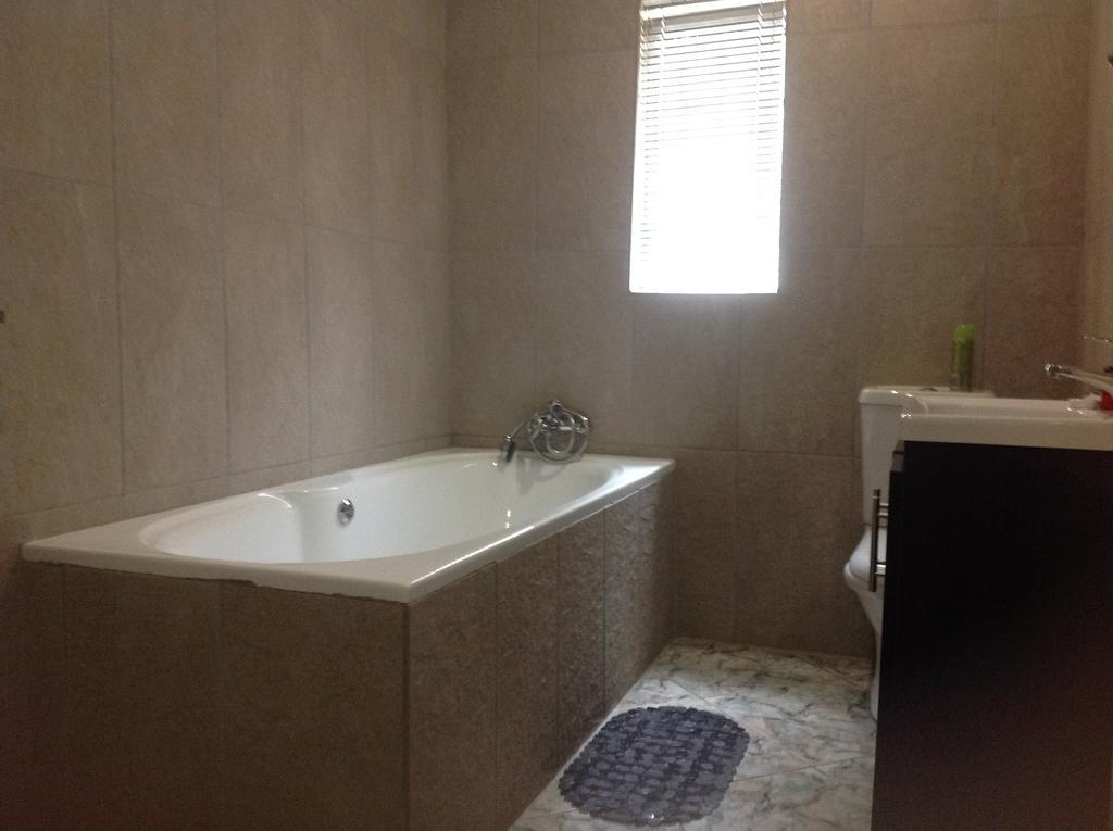 La Picasso Guesthouse Ermelo Phòng bức ảnh