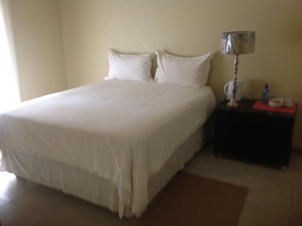 La Picasso Guesthouse Ermelo Phòng bức ảnh